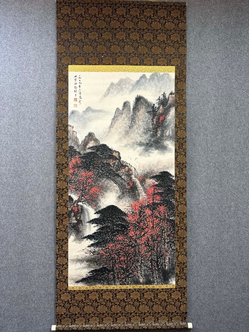 A Chinese Vertical Scroll Ink Painting of Landscape on Paper: A Chinese Vertical Scroll Ink Painting of Landscape on Paper,Modern Period of China,Li Xiongcai,without frame size:26.4inx52.8in 一幅中国水墨纸本山