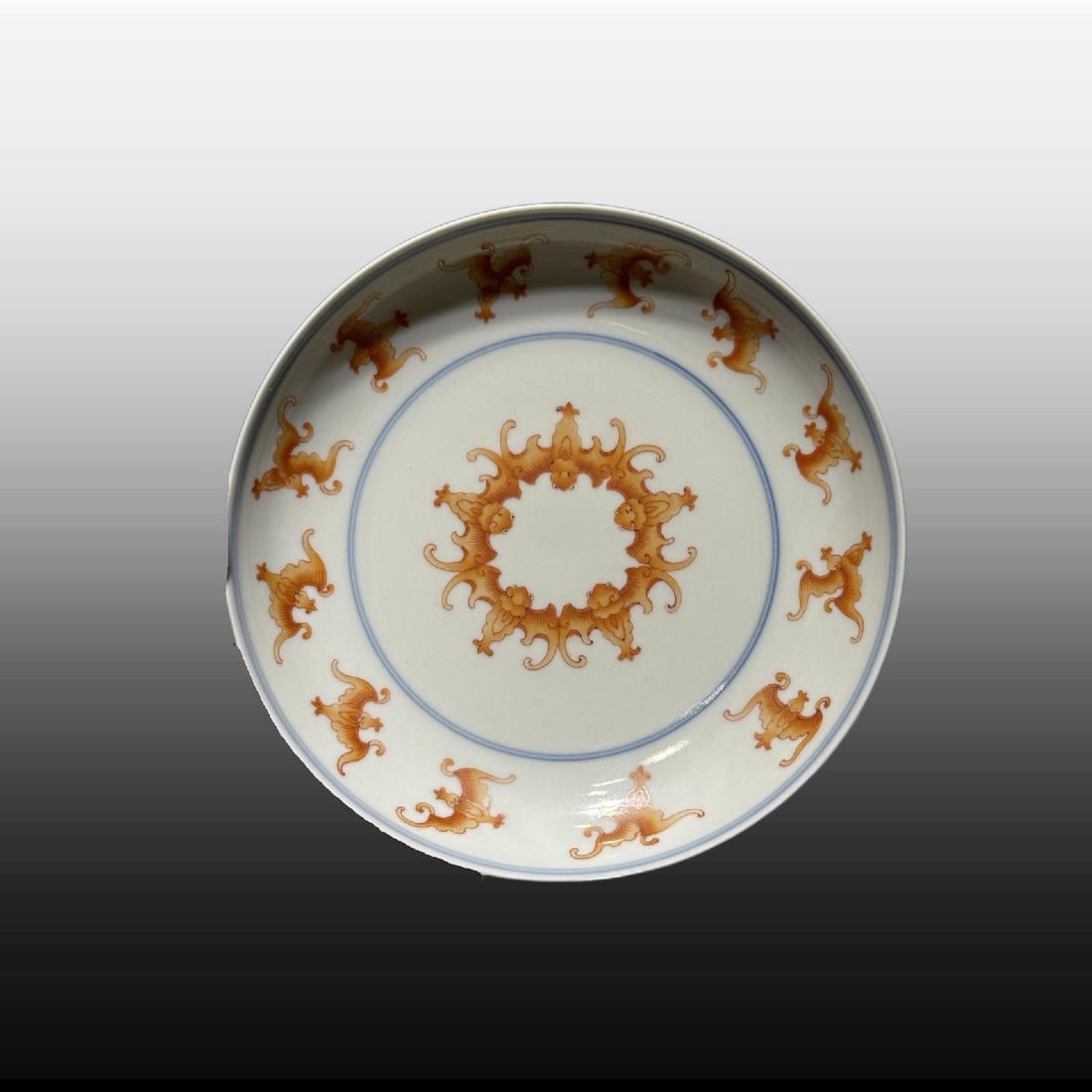 A Exquisite Iron-Red Bats and Peach Pattern Plate (1 of 5)