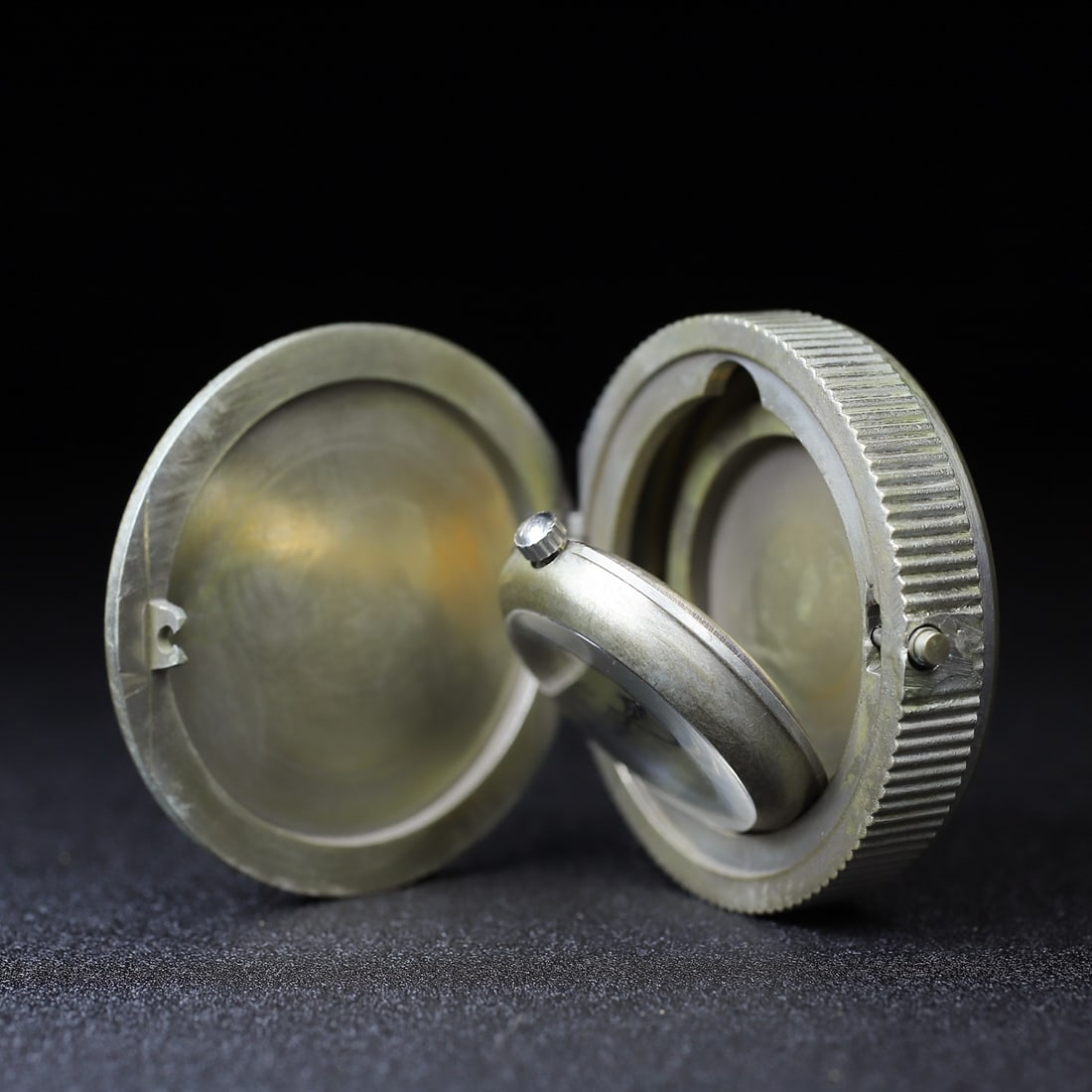 A Exquisite Silver-Plated Bronze Train Pattern Pocket Watch - 3