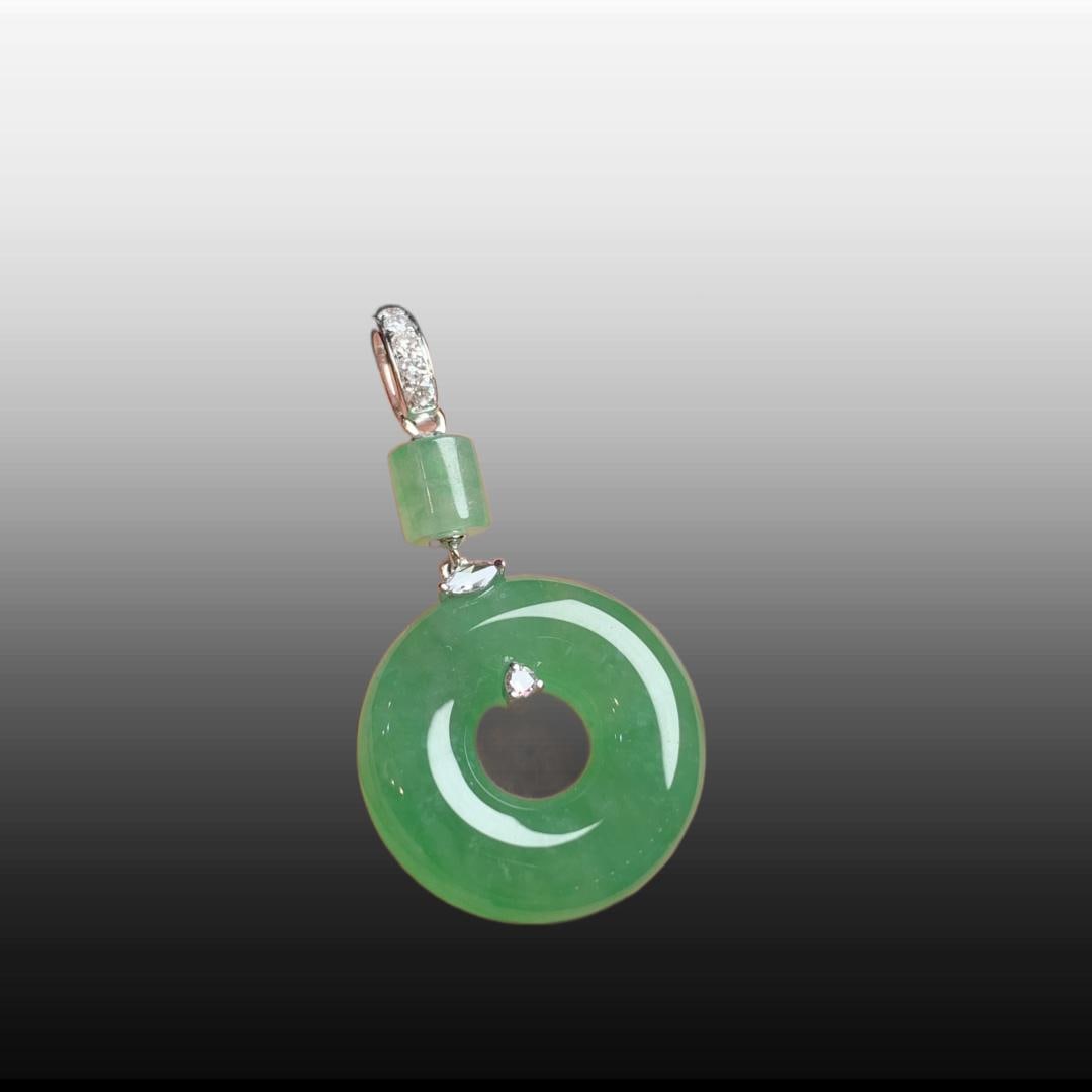 A Exquisite Jadeite Pendant - 2