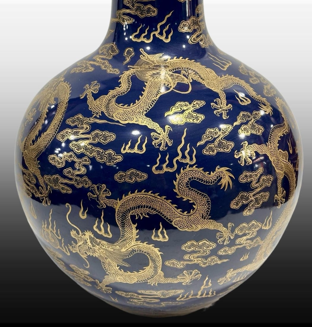 A Exquisite Blue Glazed Painted Gold Dragon Pattern Vase - 6