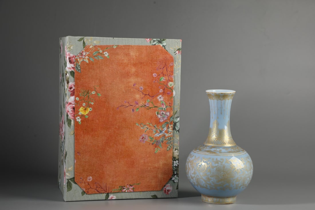 A Exquisite Sky Blue Glazed Painted Gold Flower Pattern Vase: A Exquisite Sky Blue Glazed Painted Gold Flower Pattern Vase,Qing Dynasty, China,Qianlong Six-character Mark,Size:9.6inx5.5in 天蓝釉描金花卉纹瓶,&