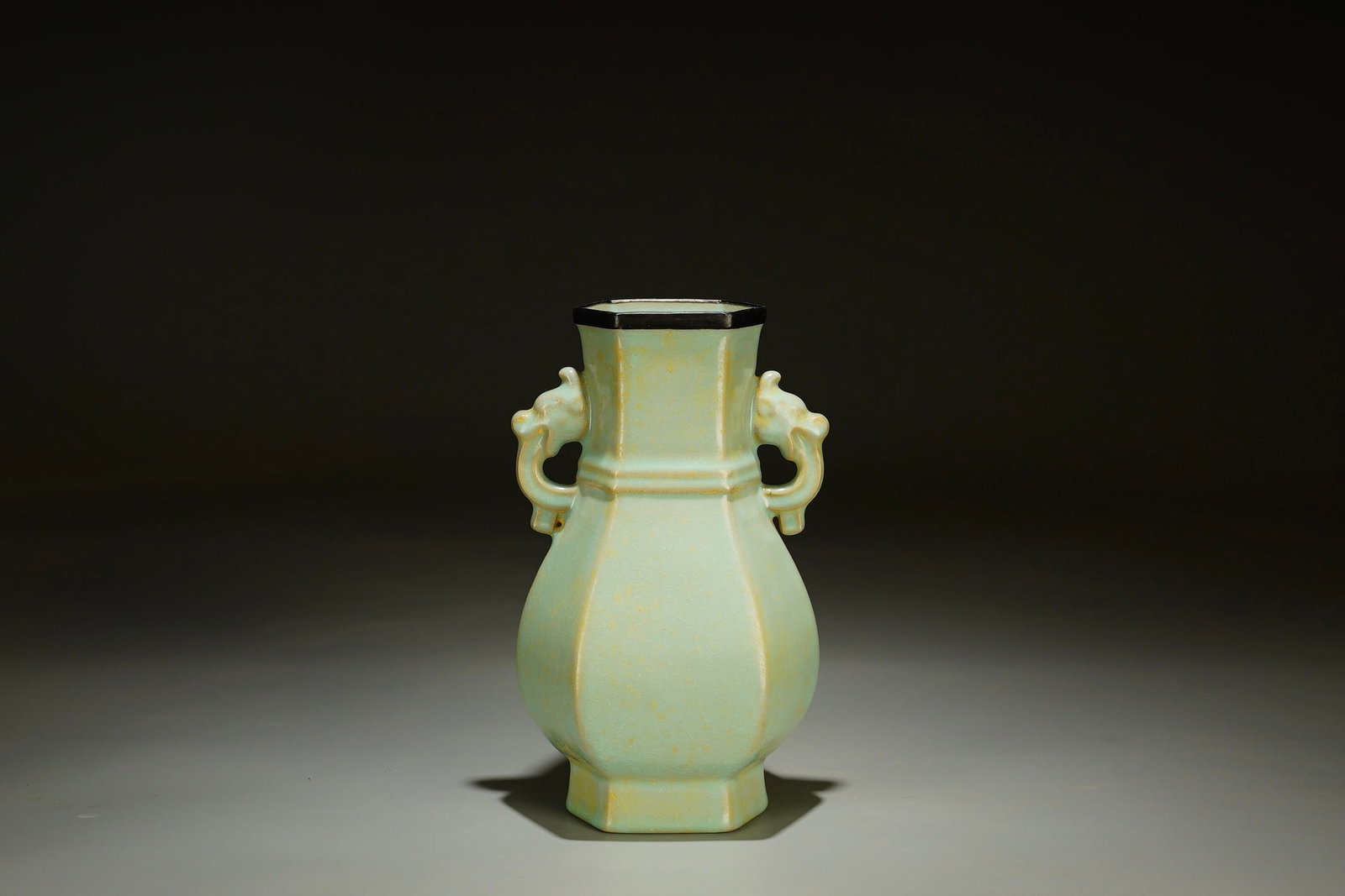 A Exquisite Ru yao Sky Blue Glazed With Silver Double-Ears Vase,with an Imperial Poem by Emperor: A Exquisite Ru yao Sky Blue Glazed With Silver Double-Ears Vase,with an Imperial Poem by Emperor Qianlong,Song Dynasty, China,Size:9.3inx5.9in 汝窑天青釉银口&
