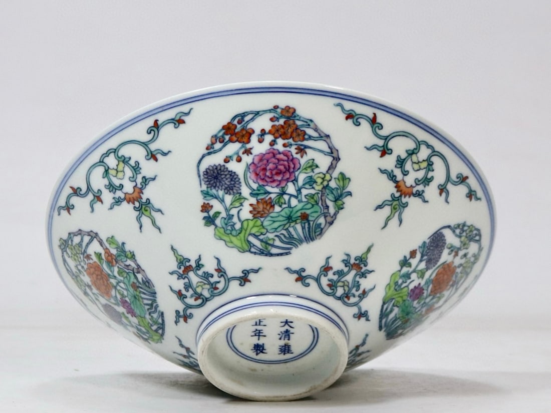 A Exquisite Doucai Flower Pattern Bowl - 8