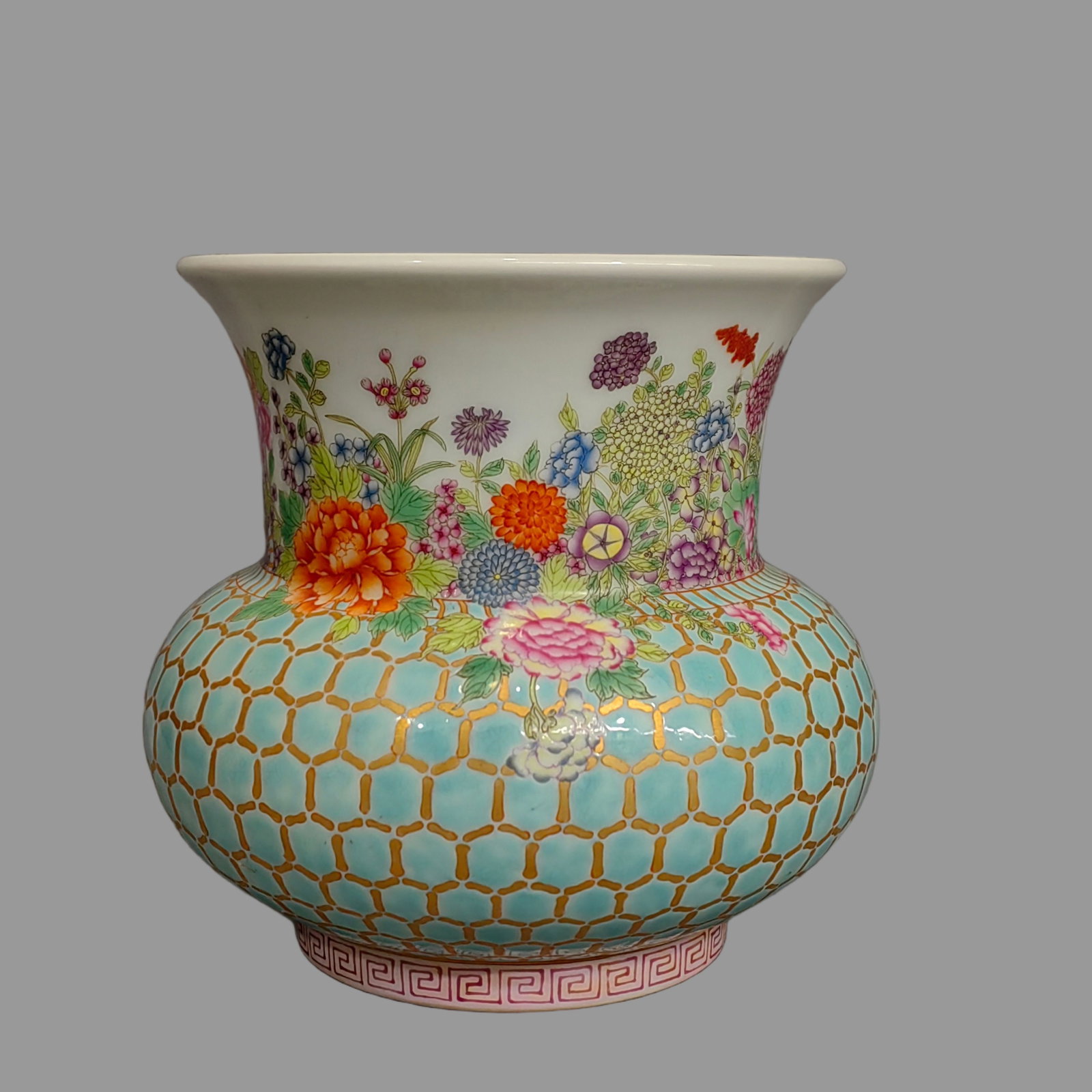 A Exquisite Famille-Rose Flower Pattern Basin - 5