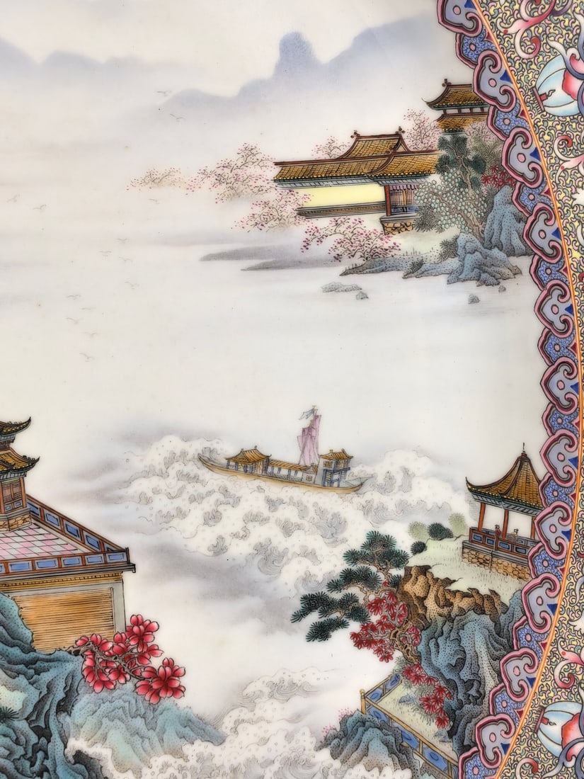 A Exquisite Enamel Landscape Pattern Plate - 6