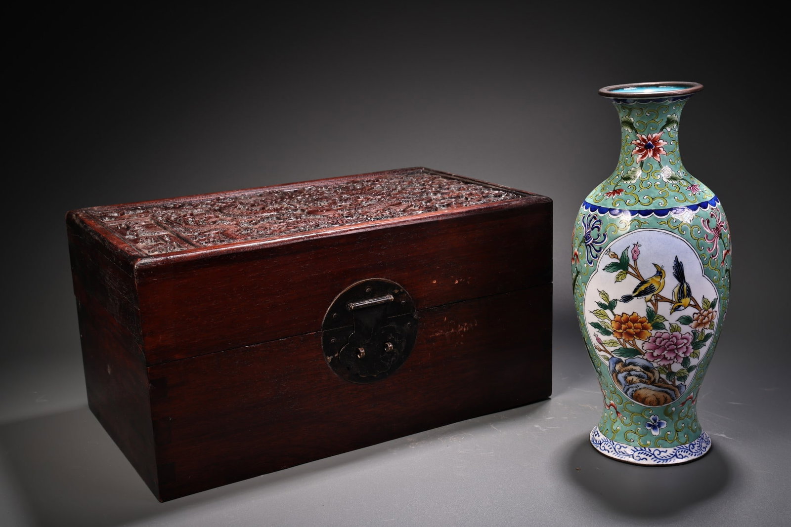 A Exquisite Red Copper Enamel Flower and Bird Pattern Vase: A Exquisite Red Copper Enamel Flower and Bird Pattern Vase,Qing Dynasty, China,Qianlong Four-character Mark,Size:9.1inx3.7in,Weigh:630g