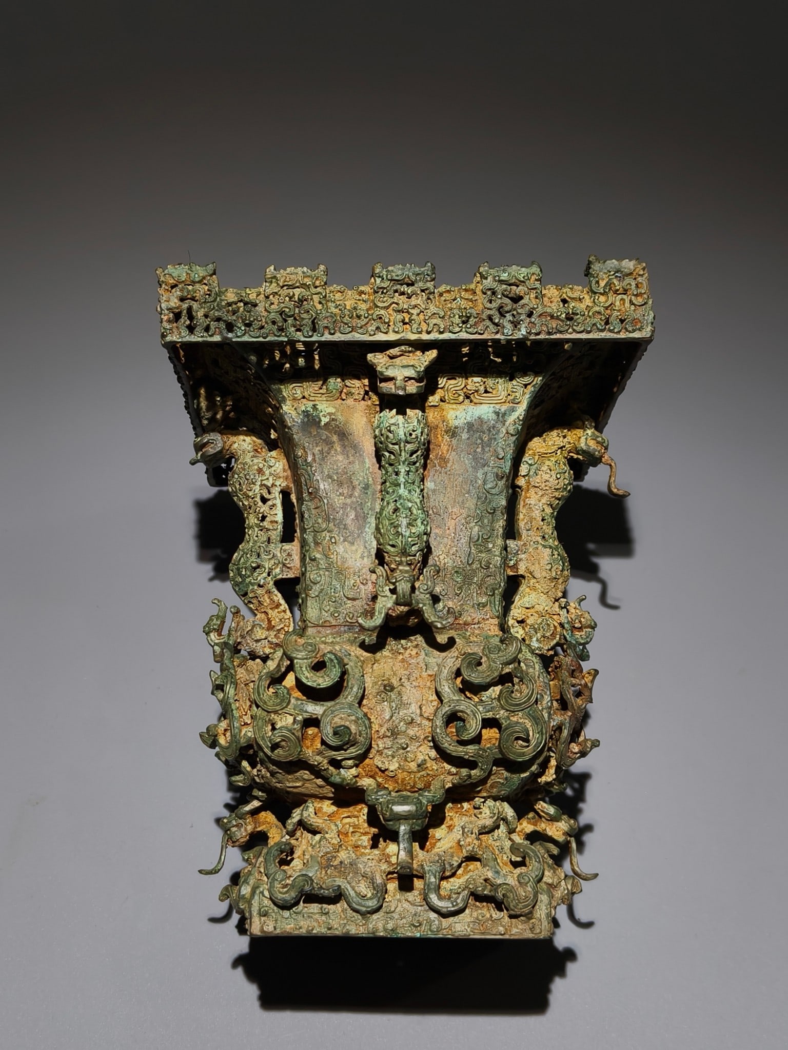 A Exquisite Bronze Dragon Pattern Square Plate - 5
