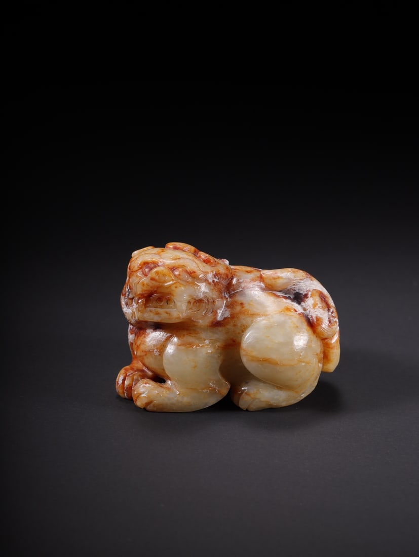 A Exquisite Hotan Jade Auspicious Beast Ornament (1 of 9)