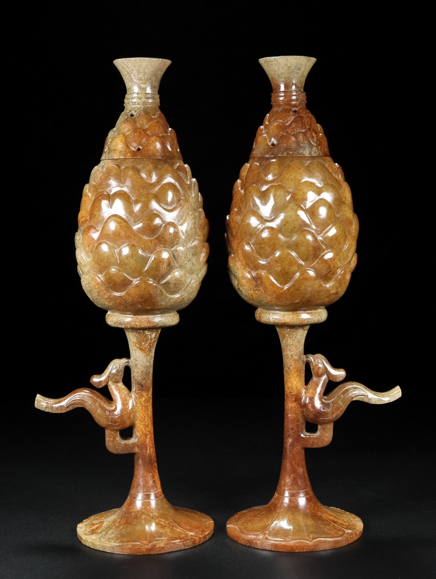 A pair of Exquisite Hotan Jade Phoenix Censer: A pair of Exquisite Hotan Jade Phoenix Censer,Han Dynasty, China,Size:4.5inx3.5inx12.2in(Single) ,Weight:1717g 一对和田玉凤炉,中国汉代