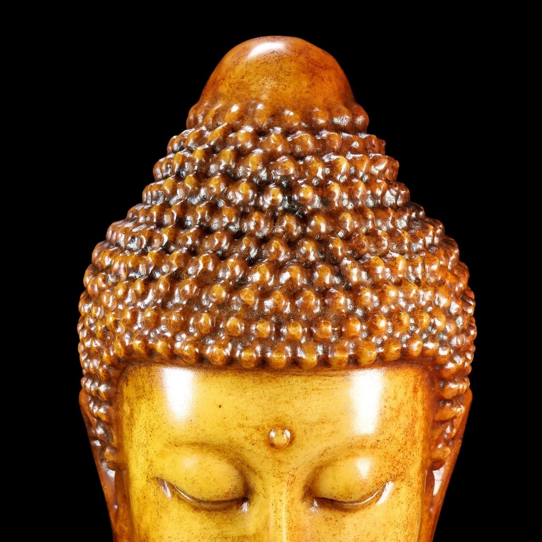 A Exquisite Hotan Jade Buddha head - 2