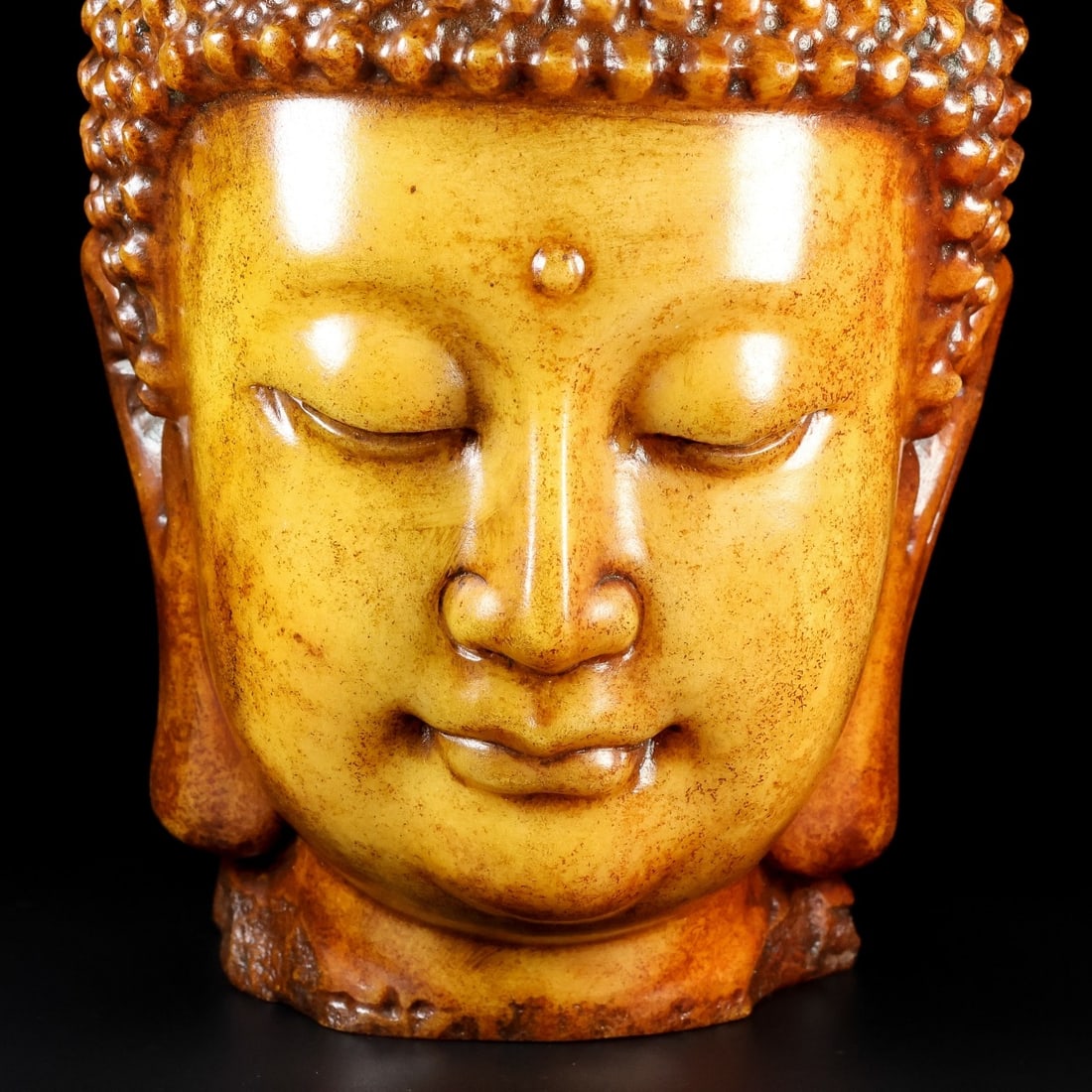 A Exquisite Hotan Jade Buddha head - 3