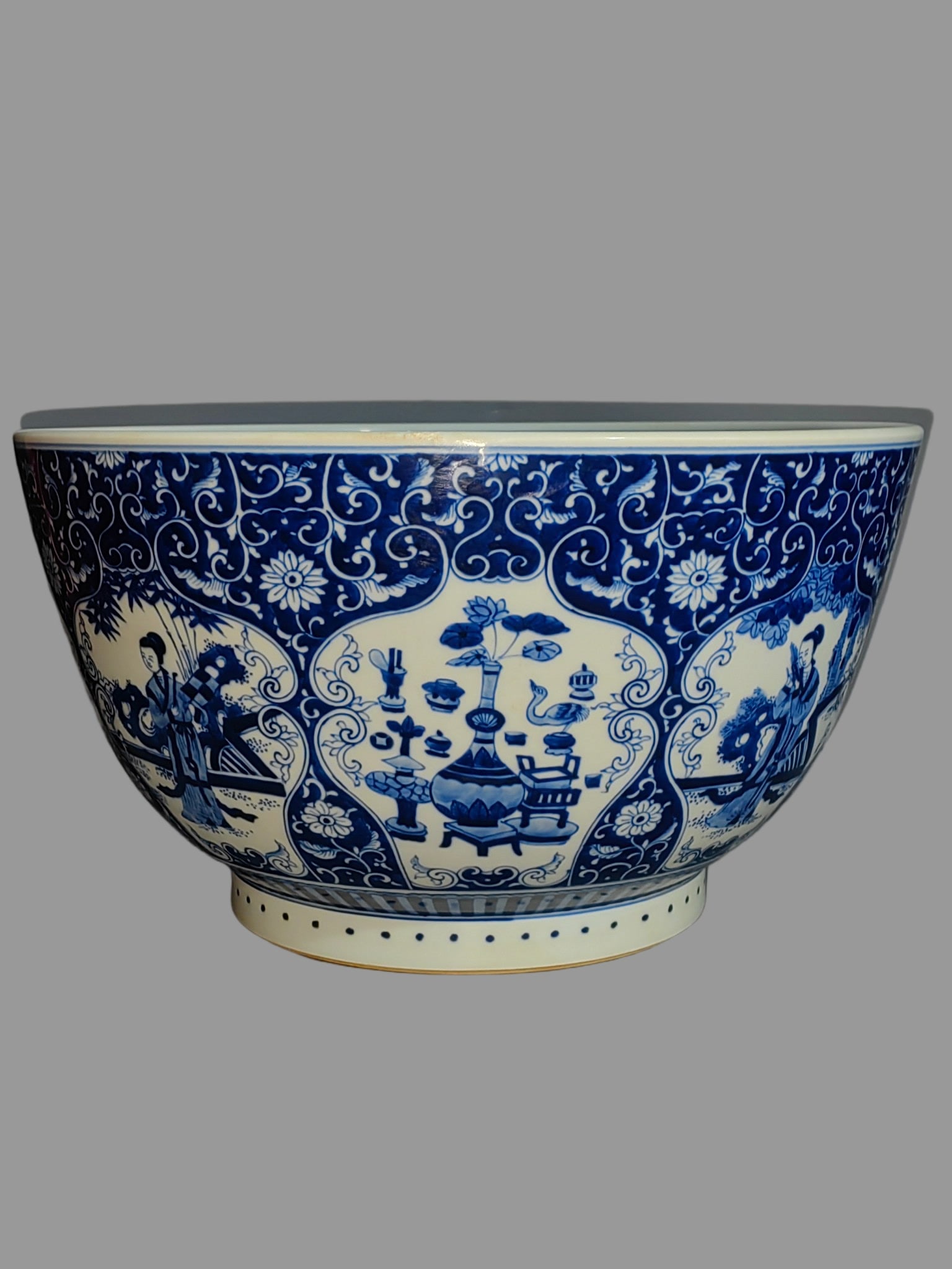 A Exquisite Blue and White Figures Pattern Bowl - 5