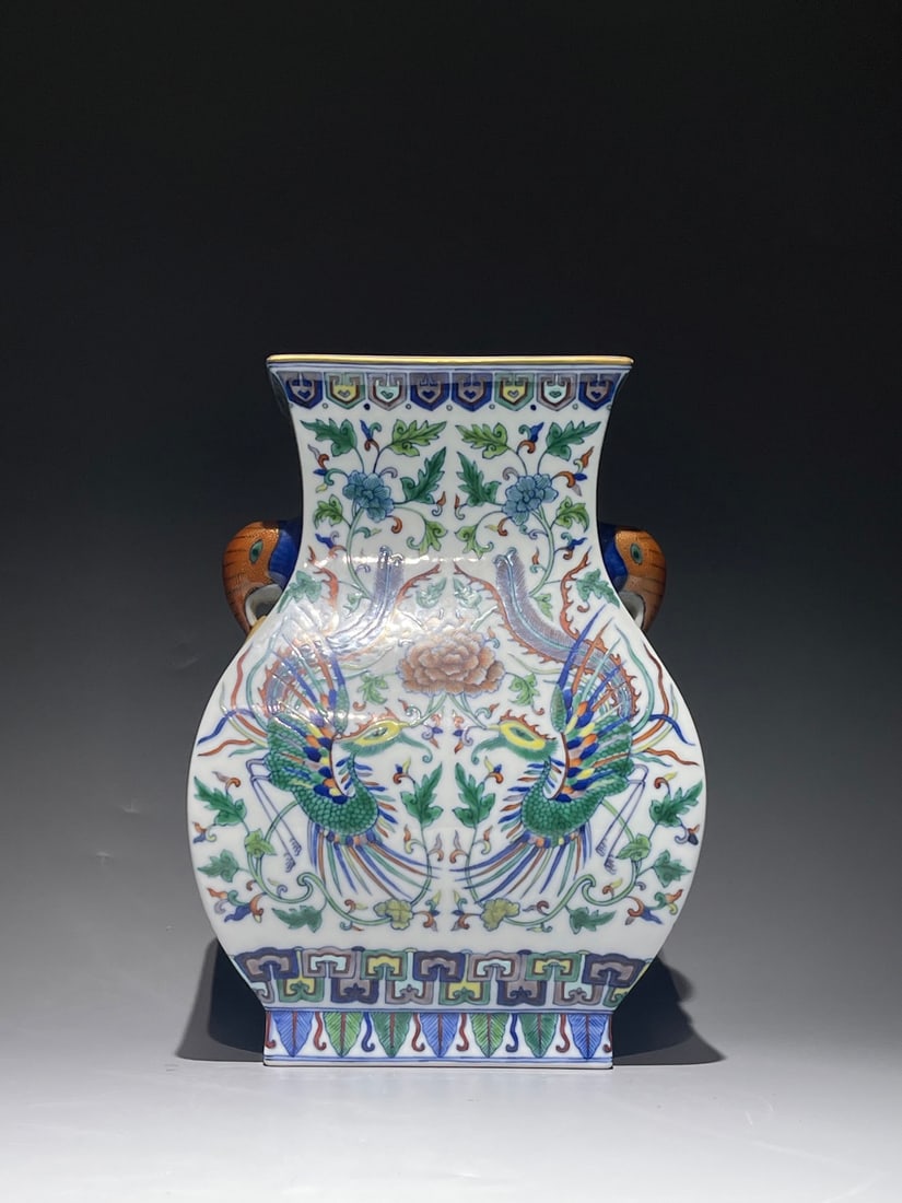 A Exquisite Doucai Phoenix Pattern Elephant-Ears Vase - 3