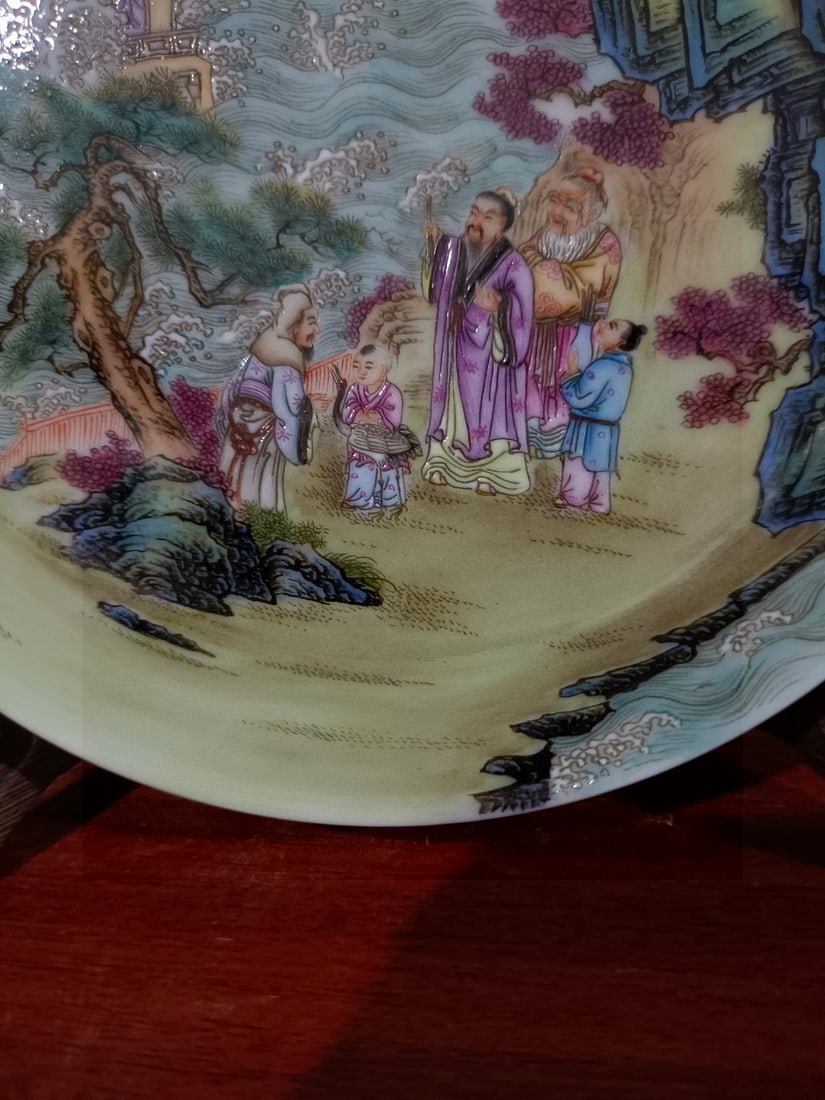 A Exquisite Famille-Rose Figures Pattern Plate - 5