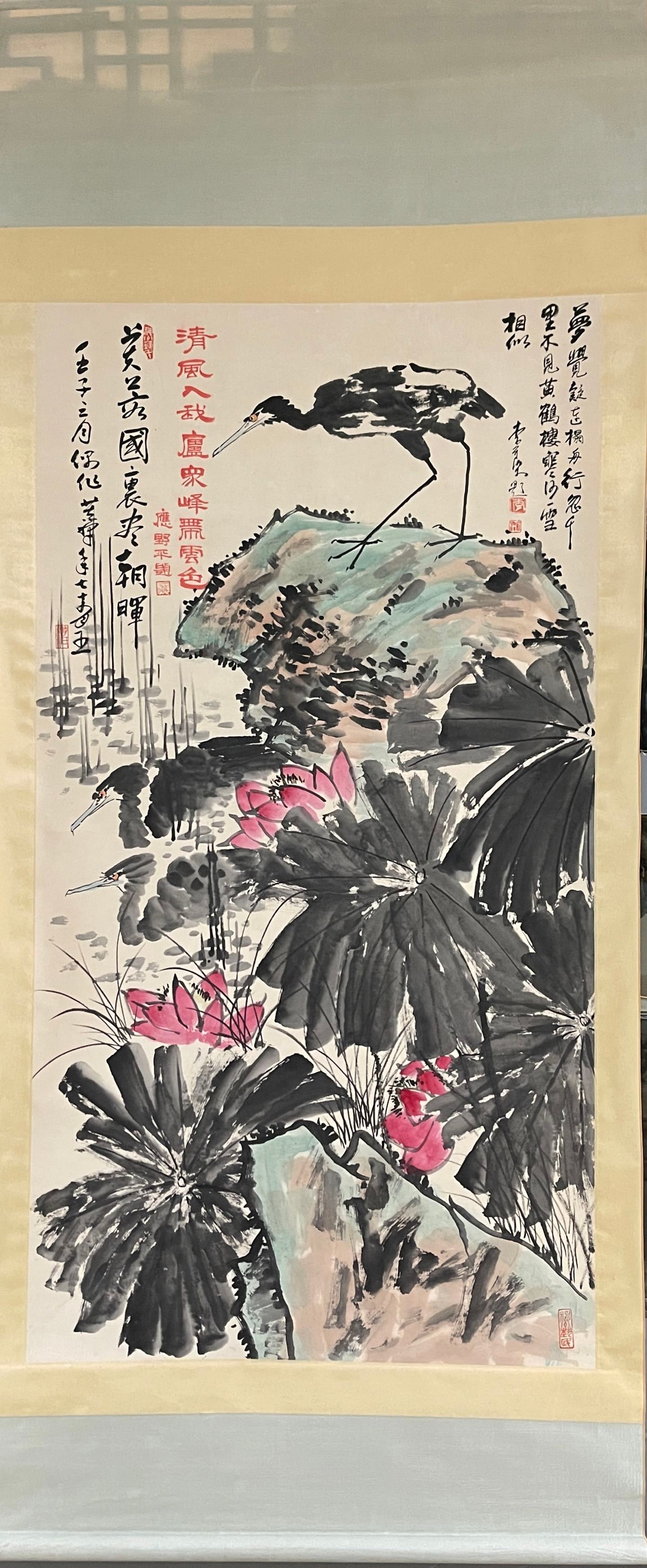 A Chinese Vertical Scroll Ink Painting of Flower and Bird on Paper: A Chinese Vertical Scroll Ink Painting of Flower and Bird on Paper,Modern Time of China,Li Kuchan,withoutframesize:35.4inx70.9in ?????????????,???,???