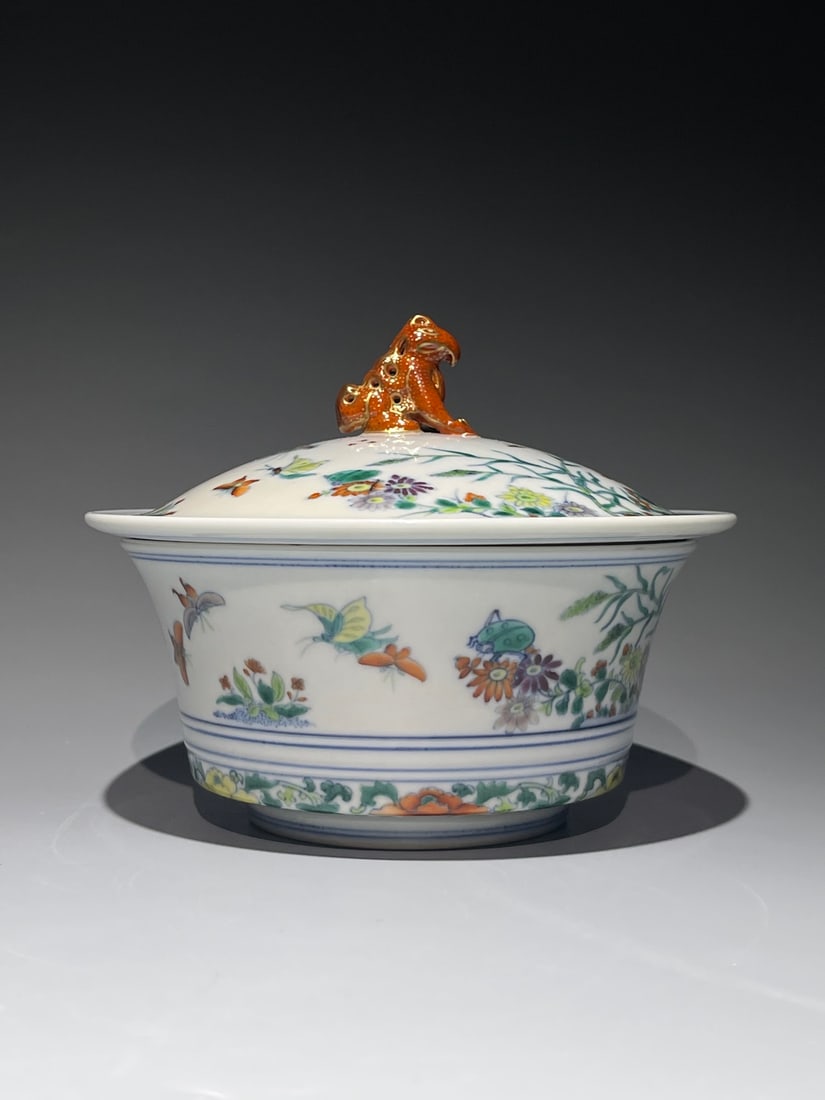 A Exquisite Doucai Flower Pattern Bowl - 4