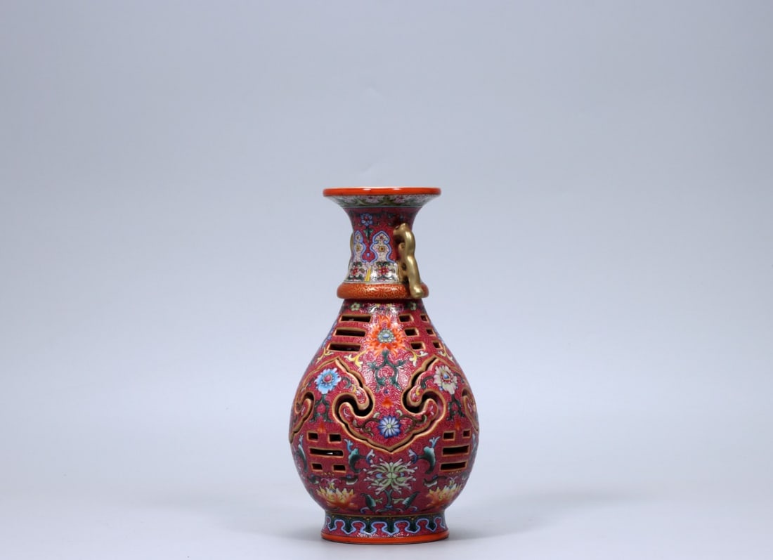 A Exquisite Ruby Red-Glazed Flower Pattern Double-Ears Vase - 2