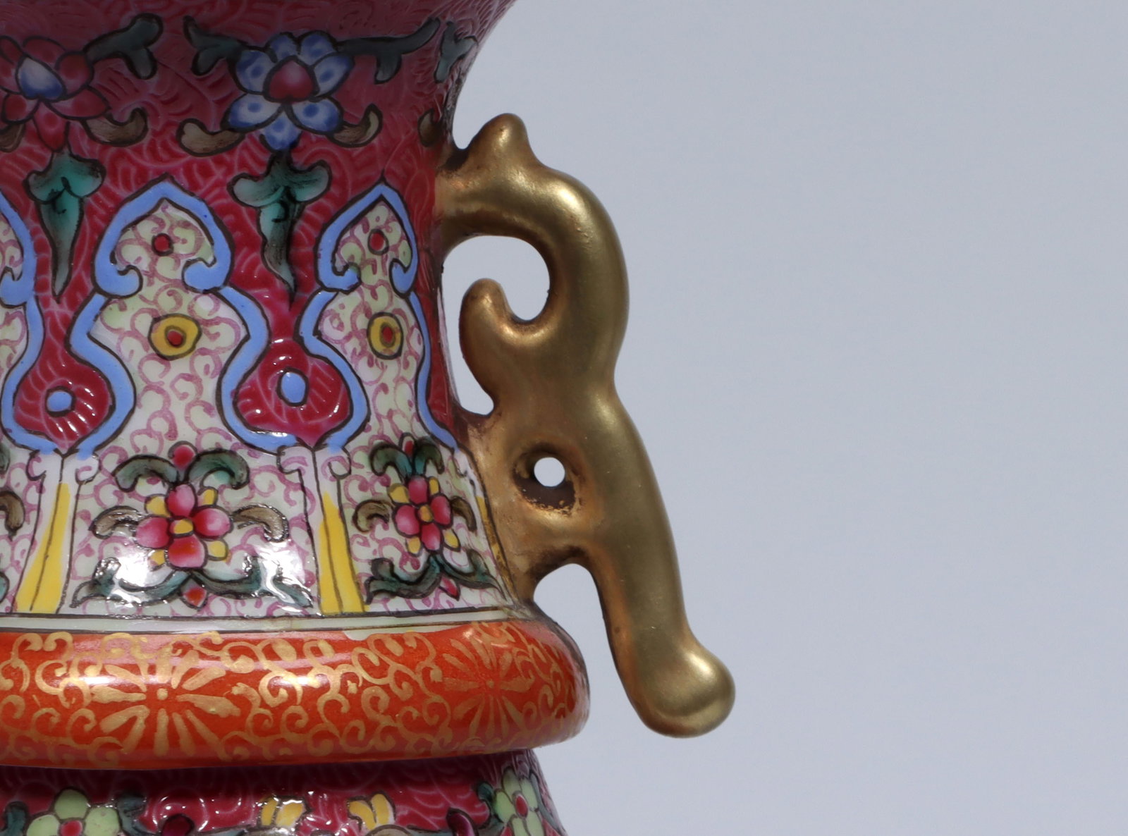 A Exquisite Ruby Red-Glazed Flower Pattern Double-Ears Vase - 6