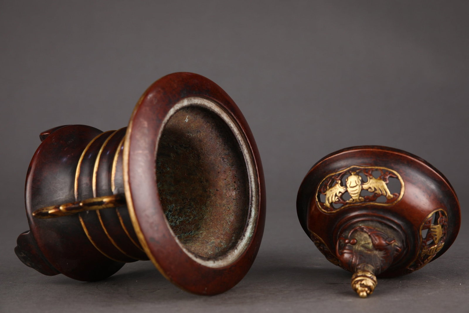 A Exquisite Gilt Bronze string pattern Censer - 6