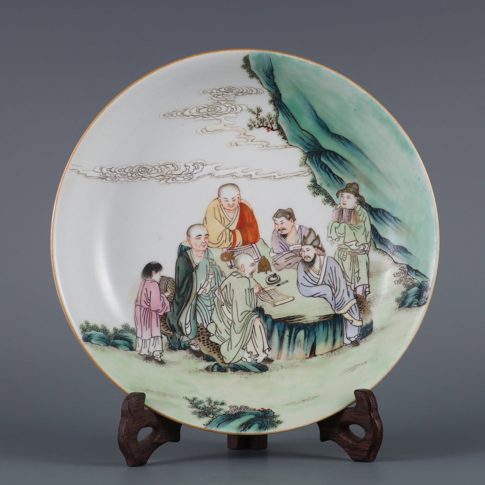 A Exquisite Famille-Rose Character and Story Pattern Plate: A Exquisite Famille-Rose Character and Story Pattern Plate,Qing Dynasty, China,Daoguang Six-character Mark,Size:1.7inx7.9in