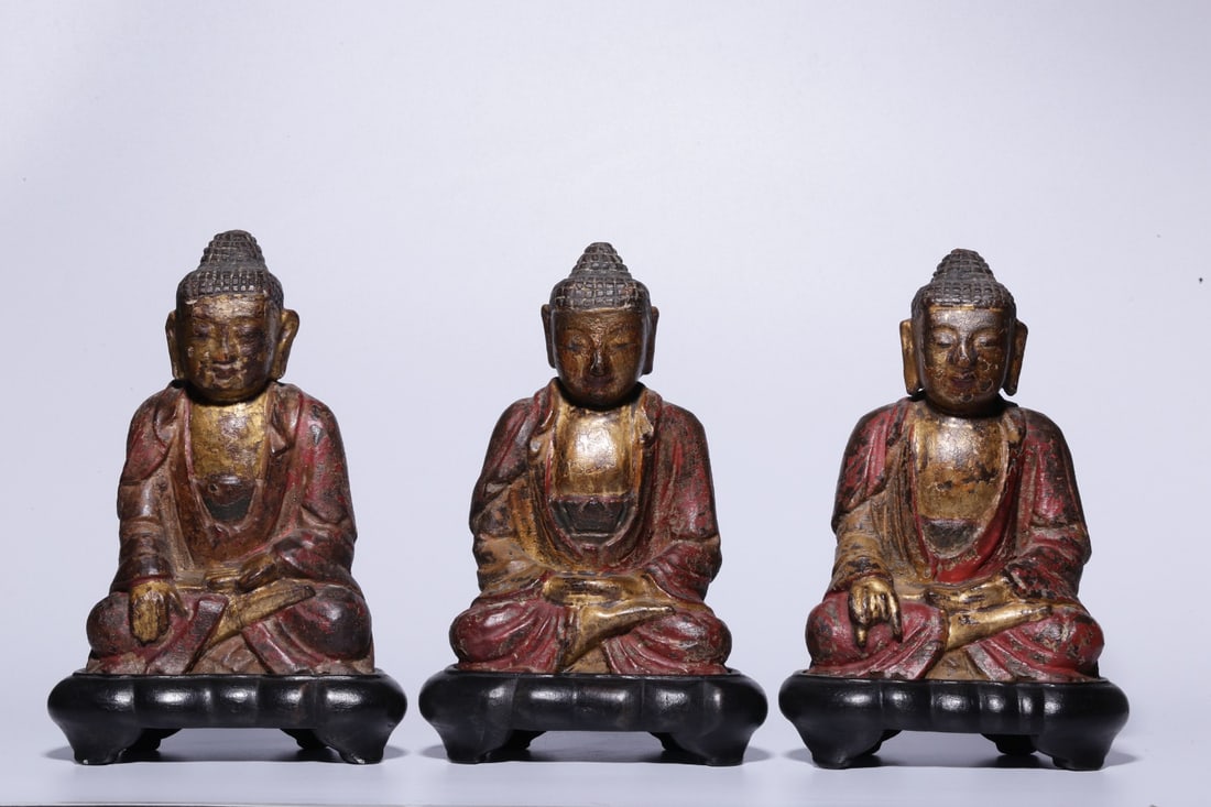A Set of Exquisite Wood Carved Painted Color Buddha statue Ornament (1 of 10)