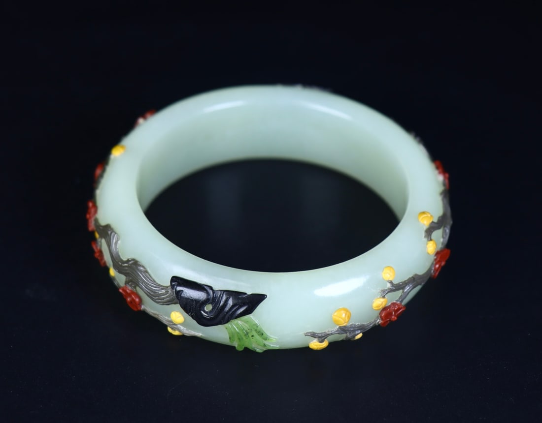 A Exquisite Hotan Jade Plum Flower Pattern Bracelets: A Exquisite Hotan Jade Plum Flower Pattern Bracelets,Qing Dynasty, China,Size:23.1inx7.4in,Weight:94g 和田玉梅花纹手镯,中国清代