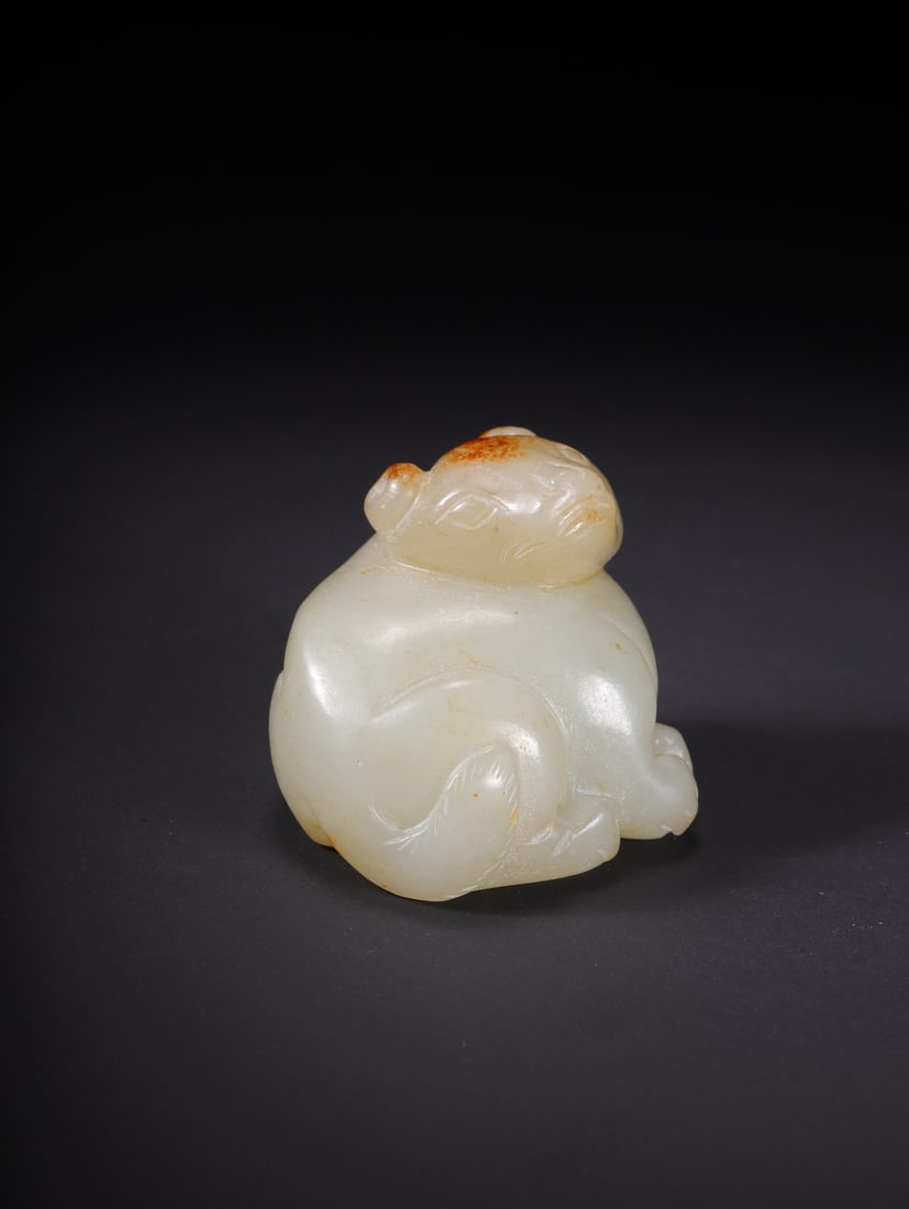 A Exquisite Hotan Jade Bear Ornament - 2