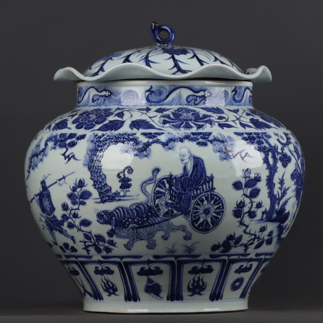 A Exquisite Blue and White Character and Story Pattern Lotus Leaf Jar: A Exquisite Blue and White Character and Story Pattern Lotus Leaf Jar,Yuan Dynasty, China,Size:16.9inx16.1in 青花人物故事纹荷叶罐,中&#