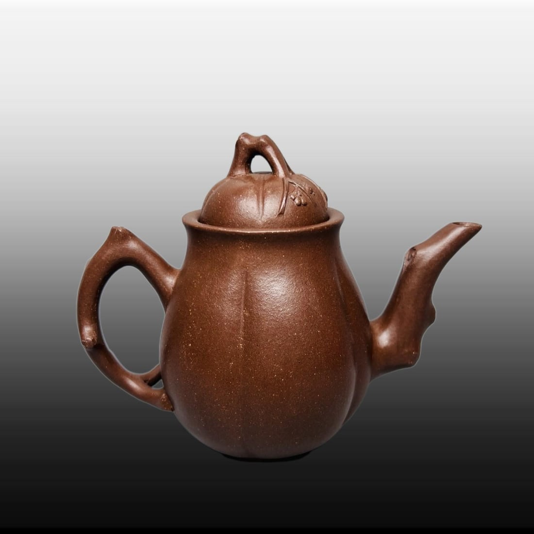 A Exquisite Purple Sands Flower Pattern Teapot - 2