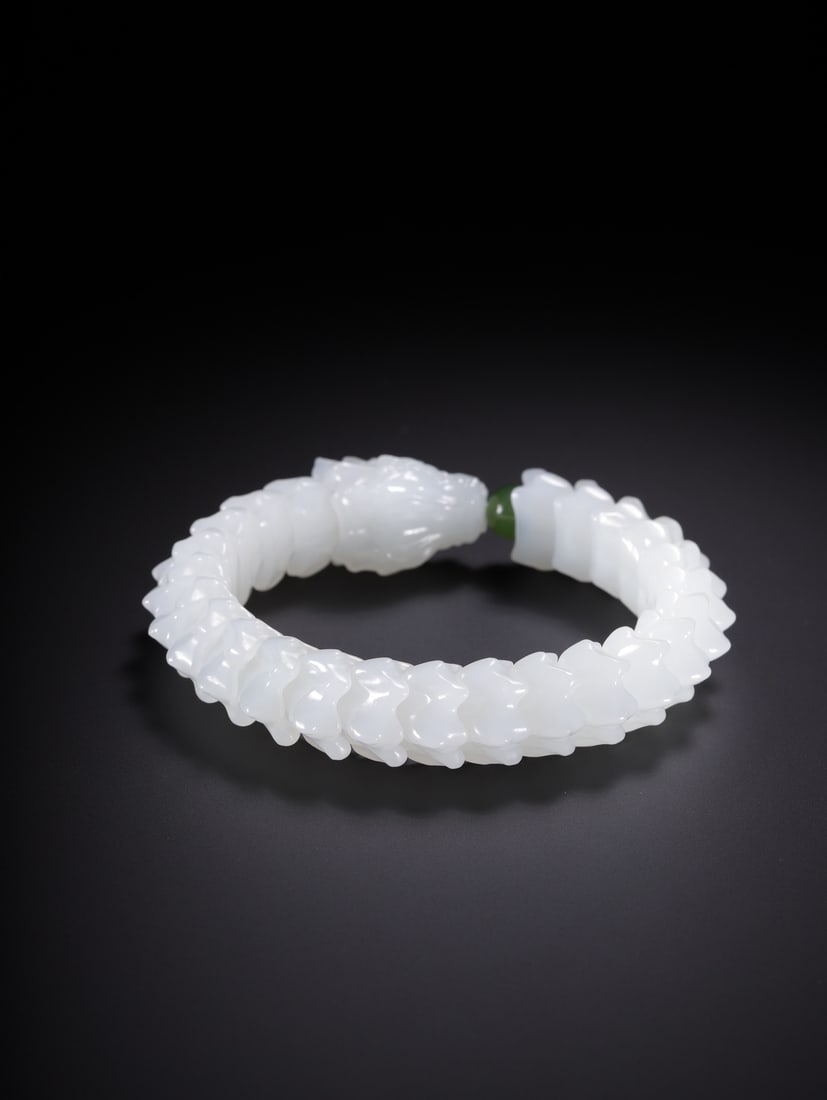 A Exquisite Hotan White Jade Dragon Bone Bracelets - 3