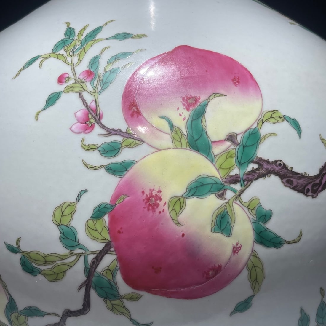 A Exquisite Famille-Rose Peach Pattern Vase - 5