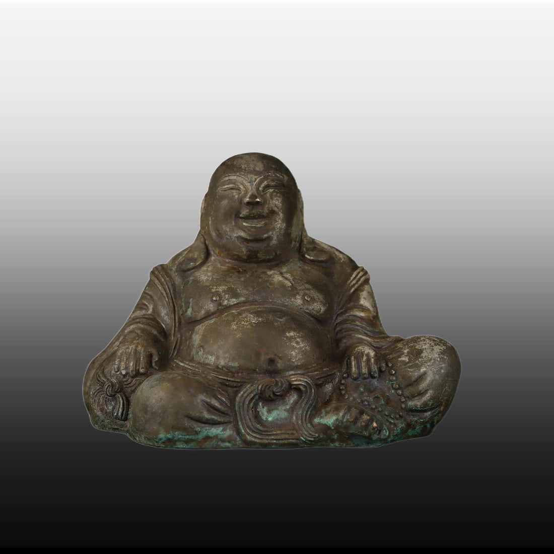 A Exquisite Black Silver Buddha statue Ornament: A Exquisite Black Silver Buddha statue Ornament,Tang Dynasty, China,Zhenguan Four-character Mark,Size:4.3inx5.9in,Weight:232g
