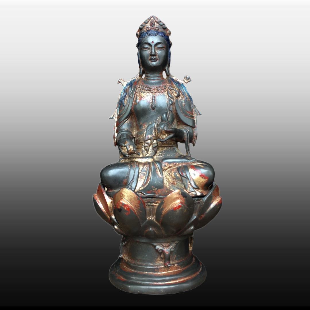 A Exquisite Bronze Buddha Statue Ornament: A Exquisite Bronze Buddha Statue Ornament,Ming Dynasty, China,Size:10.6inx5.1in,Weight:2190g 铜造佛像摆件,中国明代