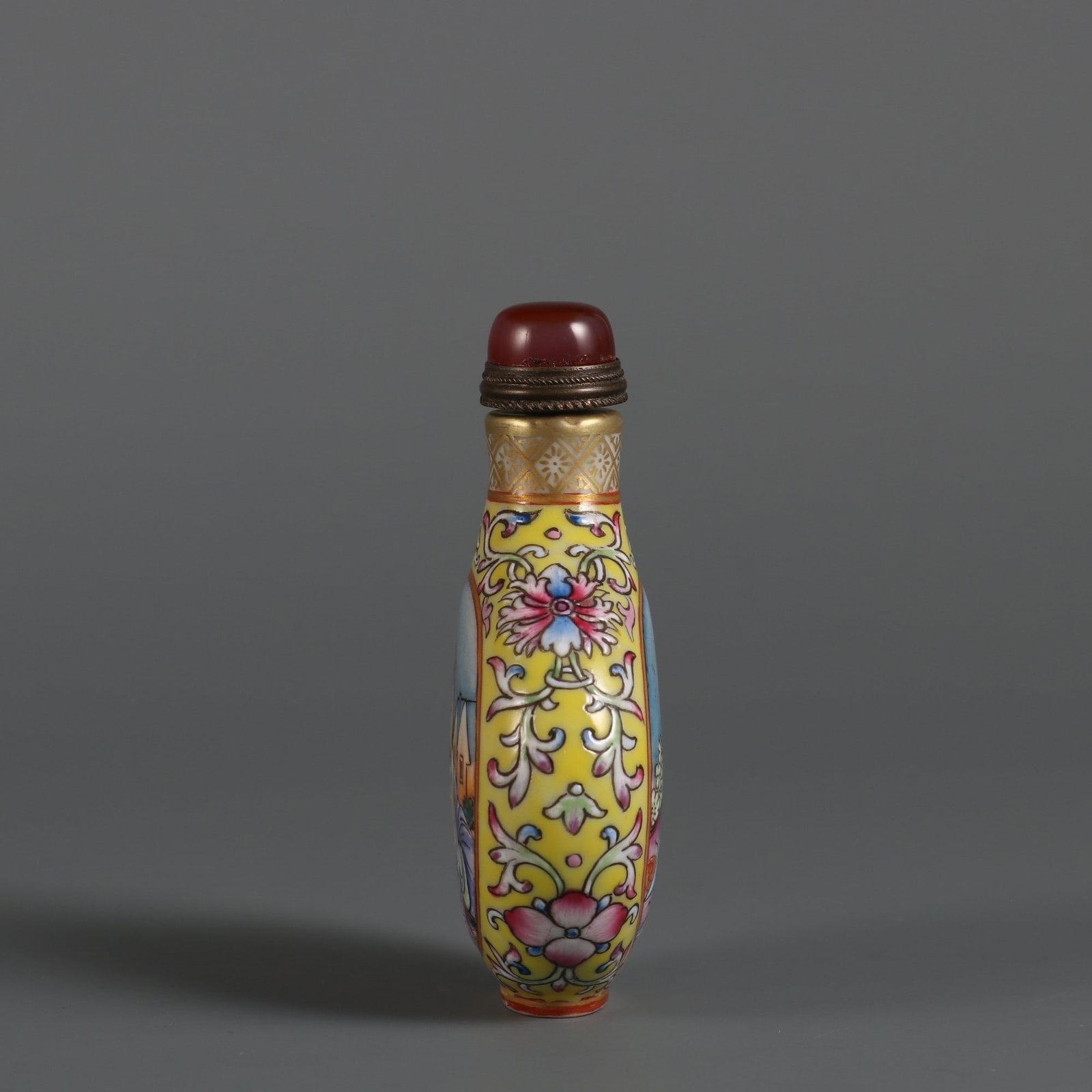 A Exquisite Enamel Figures Pattern Snuff Bottle - 4
