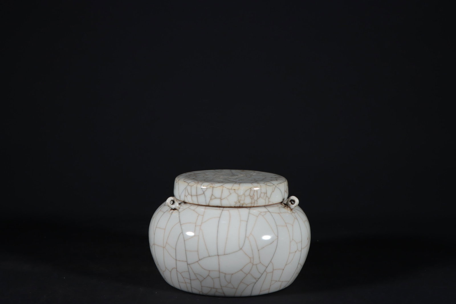 A Exquisite Ge Glaze Three Loop Handles Jar - 3