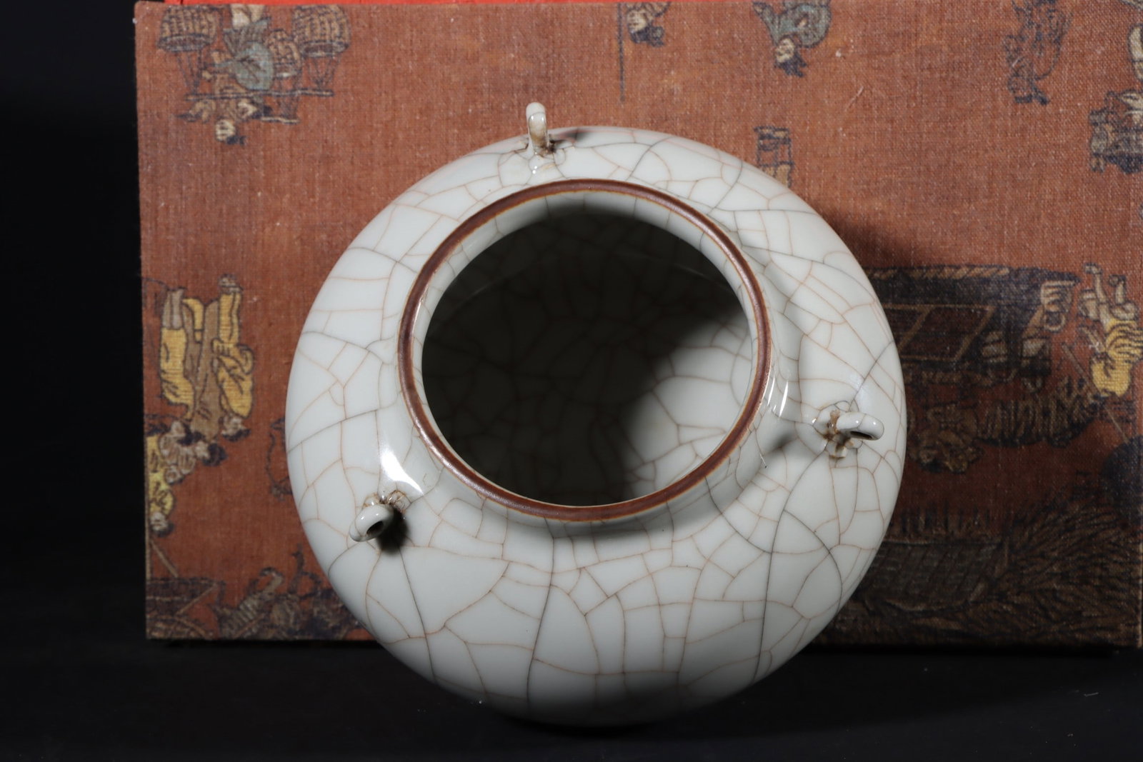 A Exquisite Ge Glaze Three Loop Handles Jar - 8
