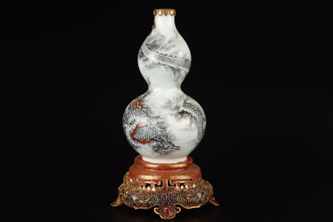A Exquisite Ink Color Dragon Pattern Gourd Vase - 2