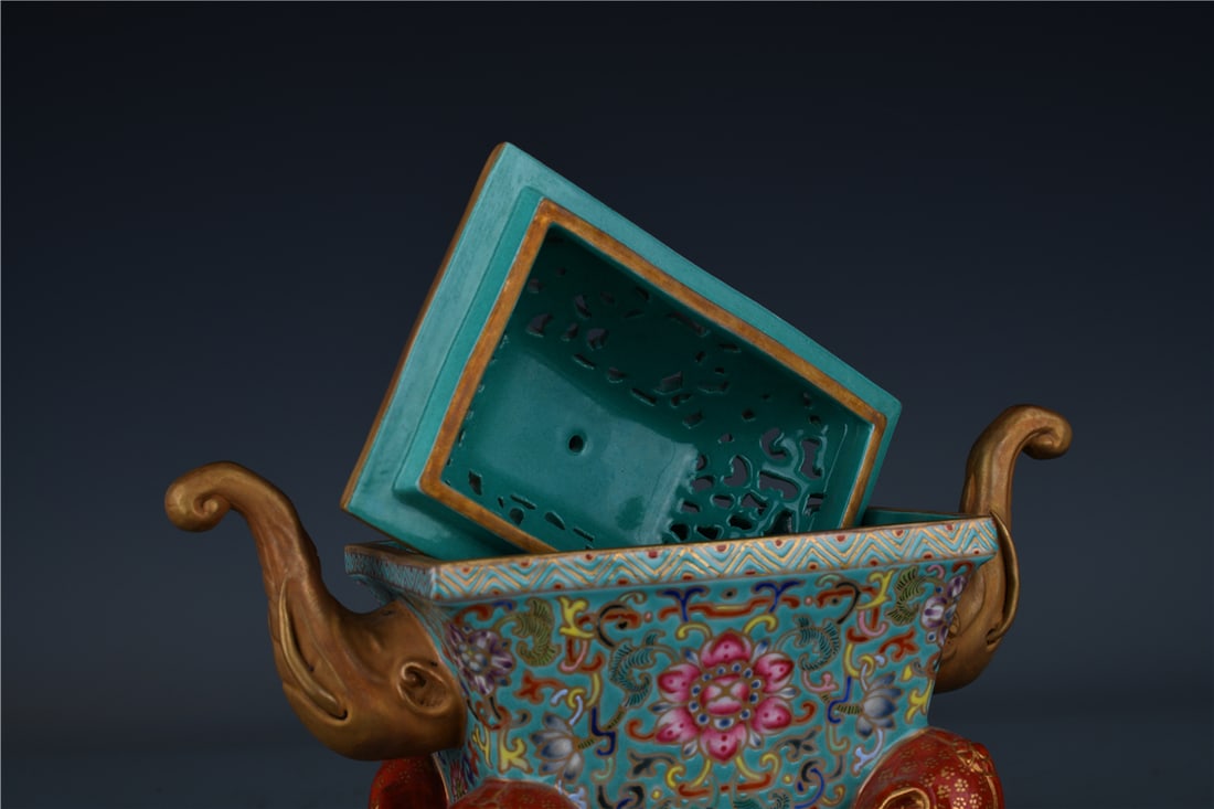 A Exquisite Enamel Dragon Pattern Elephant-Ears Censer - 8