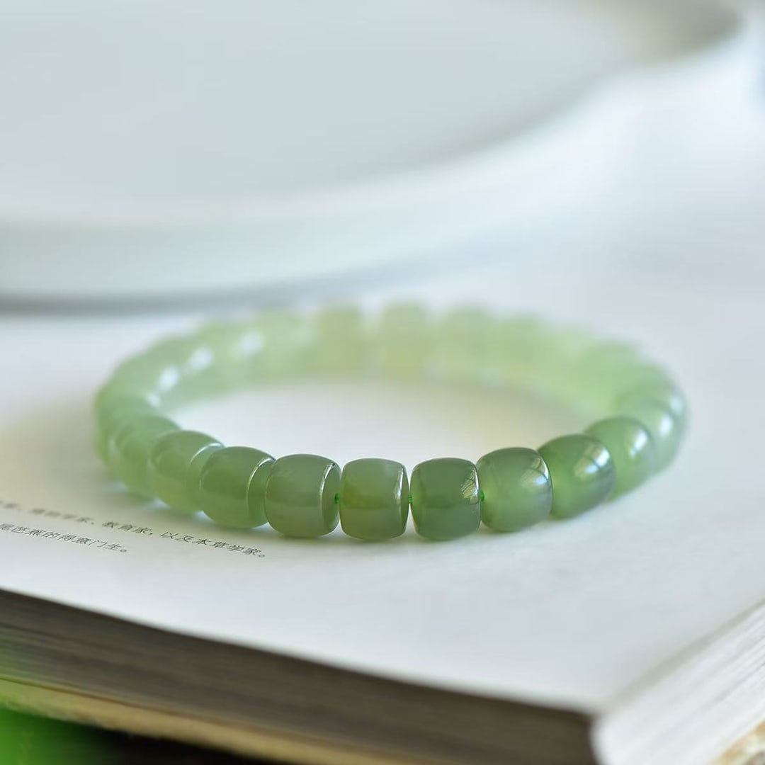 A Exquisite Hotan Jade Bracelet (1 of 5)