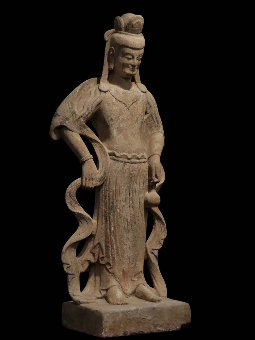 An Exquisite Stone carving Painted Color Statue of Bodhisattva: An Exquisite Stone carving Painted Color Statue of Bodhisattva Wei Dynasty, China Size:49.2in石雕彩绘菩萨像 中国魏朝Size:125cm