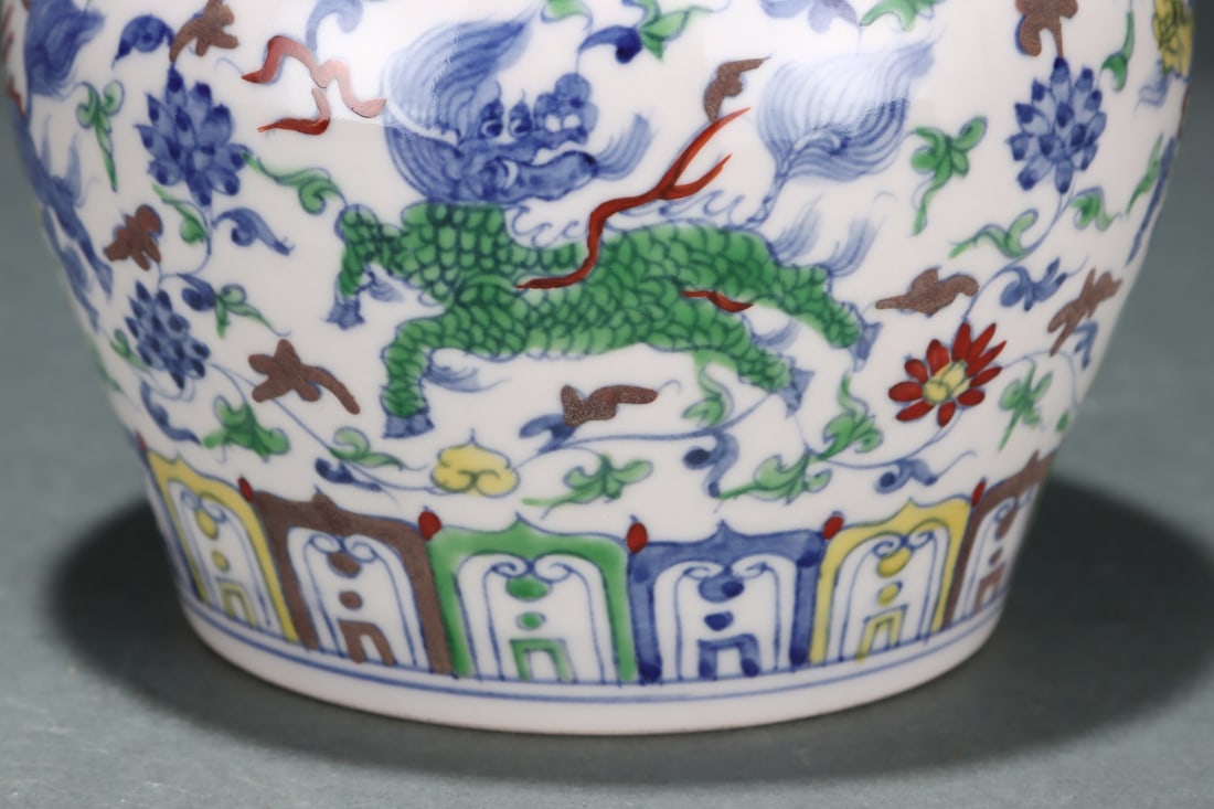 An Exquisite Doucai Lotus Pattern Kylin Pattern Jar - 6