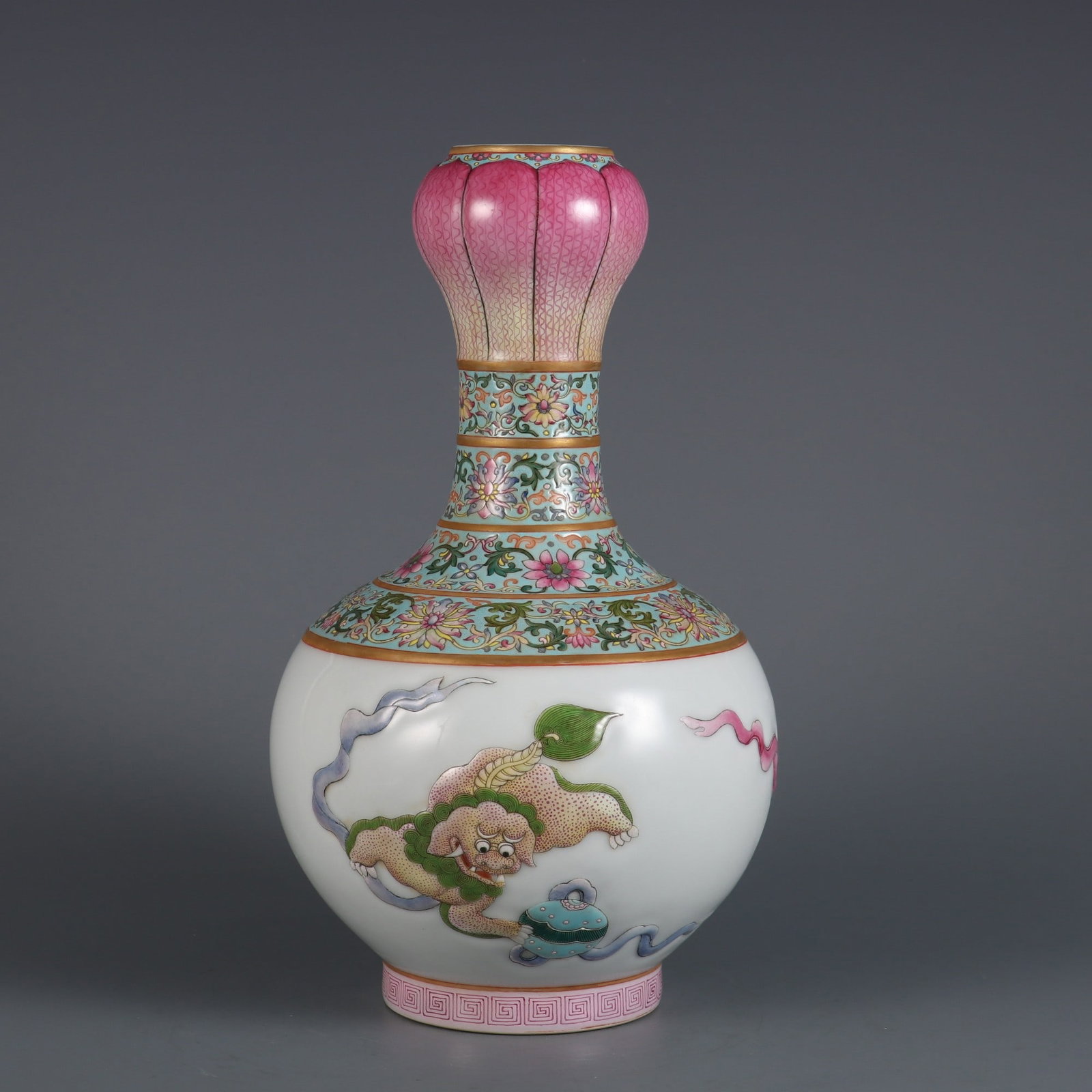 An Exquisite Famille-Rose Lotus Pattern Lion Pattern Vase: An Exquisite Famille-Rose Lotus Pattern Lion Pattern Vase Qing Dynasty, China Qianlong Six-character MarkSize:10.7inx5.9in粉彩缠枝莲纹狮子纹ல