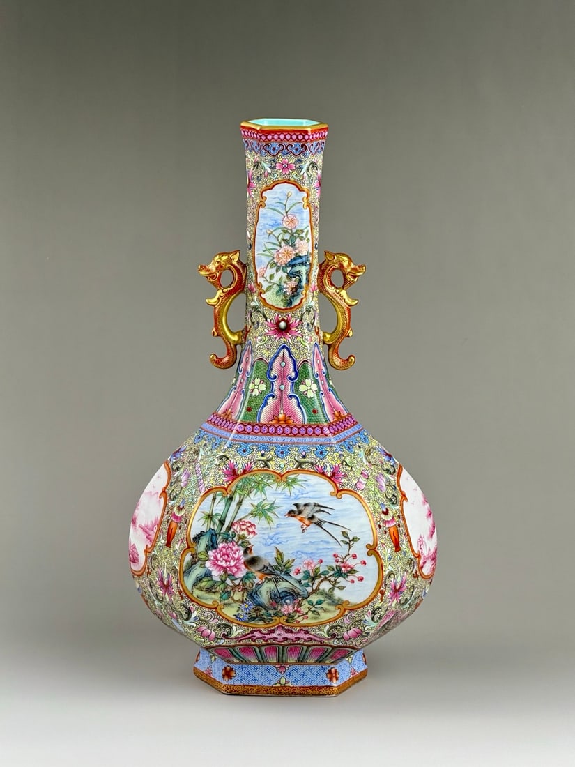 A Rare Enamel Agate Red-Color Painted Gold Flower and Bird Pattern Dragon-Ears Vase: A Rare Enamel Agate Red-Color Painted Gold Flower and Bird Pattern Dragon-Ears Vase,Qing Dynasty,China,Qianlong Four-character Mark,Size:12.7inx6.9inx3.9in珐琅彩玛瑙ń