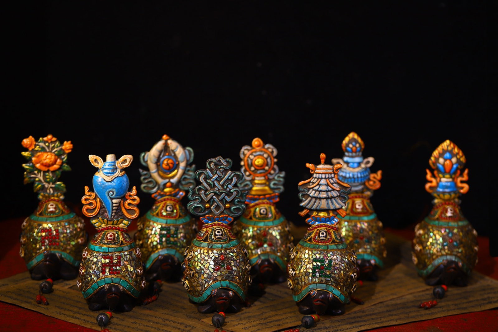 A Set of Fine Meteorite Inlaid Gems with Dzi Bead Eight Treasures Turtle Ornaments (1 of 9)