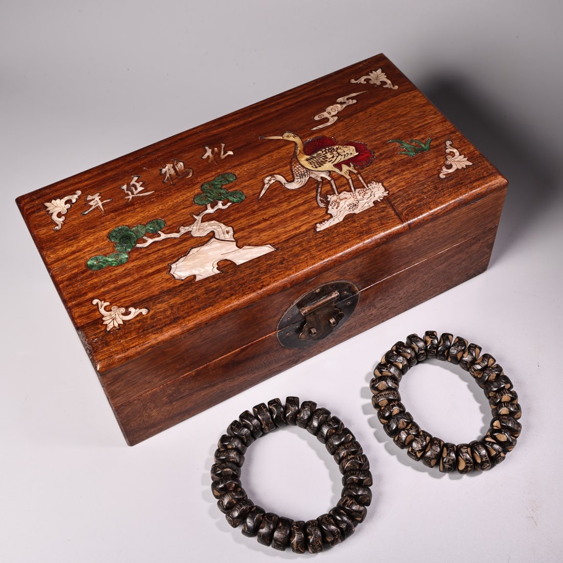A Pair of Exquisite Eaglewood Bracelets: A Pair of Exquisite Eaglewood Bracelets,Qing Dynasty, China,Size:0.7in,Weight:52g一对沉香木手串,中国清代,Size:1.8cm,Weight:52g