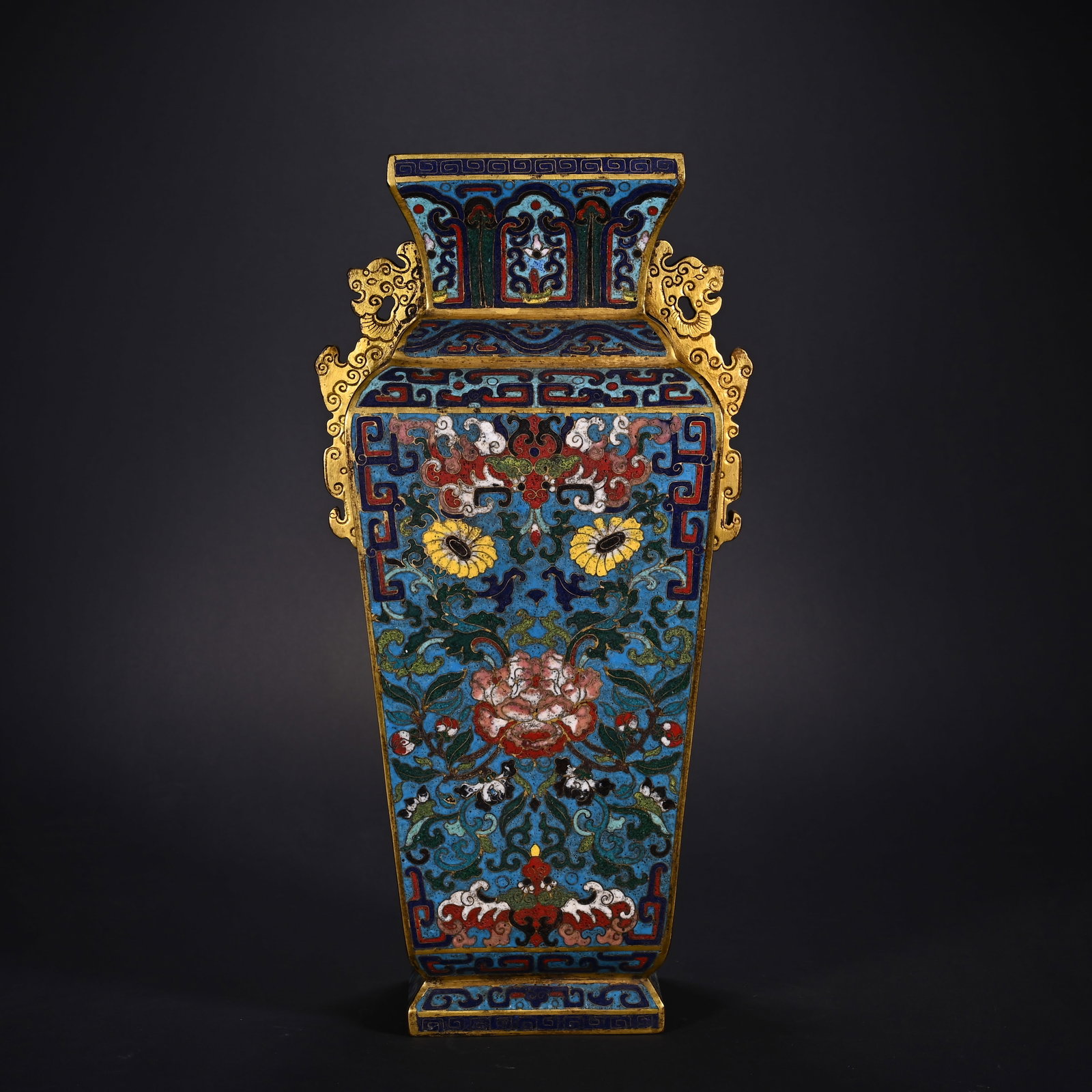 A Rare Cloisonne Lotus Pattern Dragon-Ears Vase: A Rare Cloisonne Lotus Pattern Dragon-Ears Vase,Qing Dynasty, China,Qianlong Four-character Mark,Size:13.2inx6.5in,Weight:3300g景泰蓝缠枝莲纹龙耳&