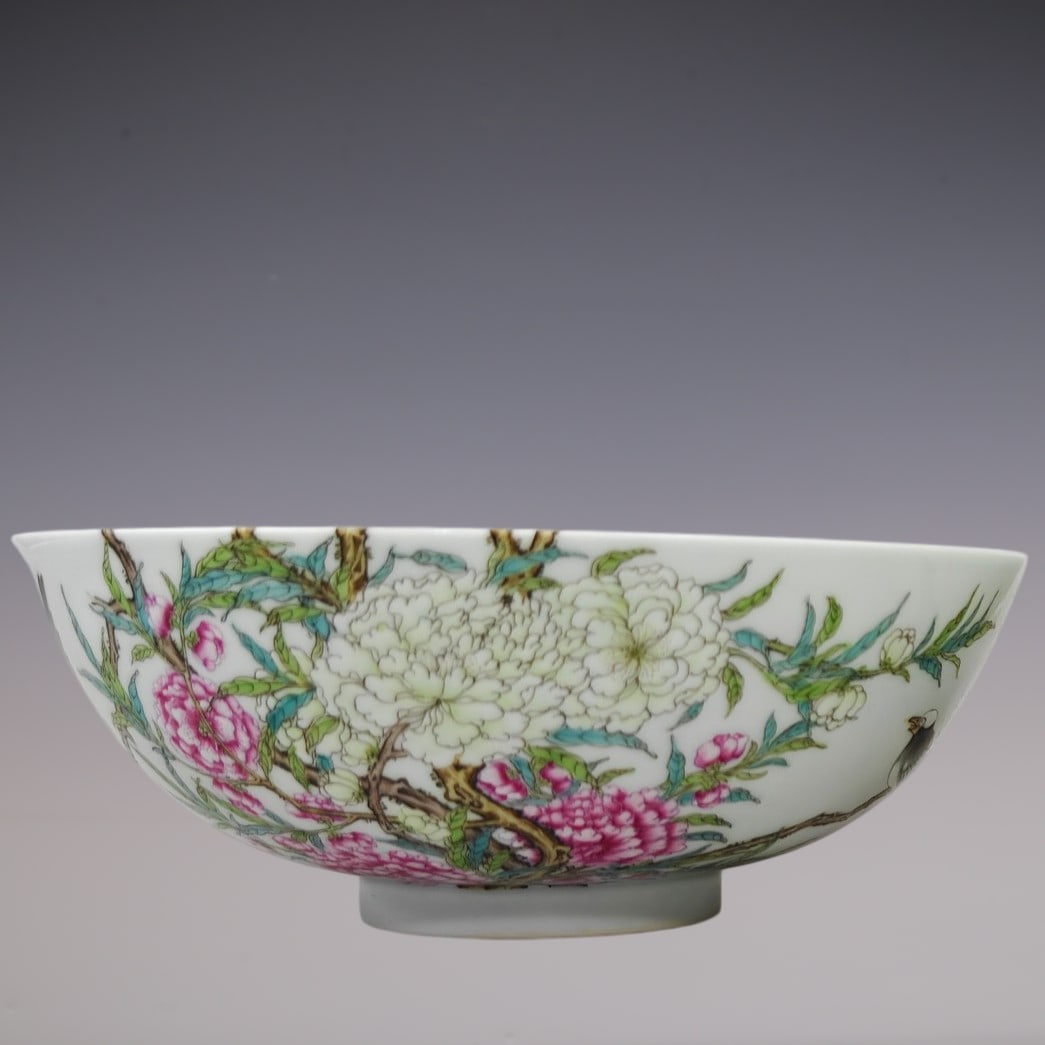 An Exquisite Famille-Rose Flower and Bird Pattern Bowl (1 of 8)