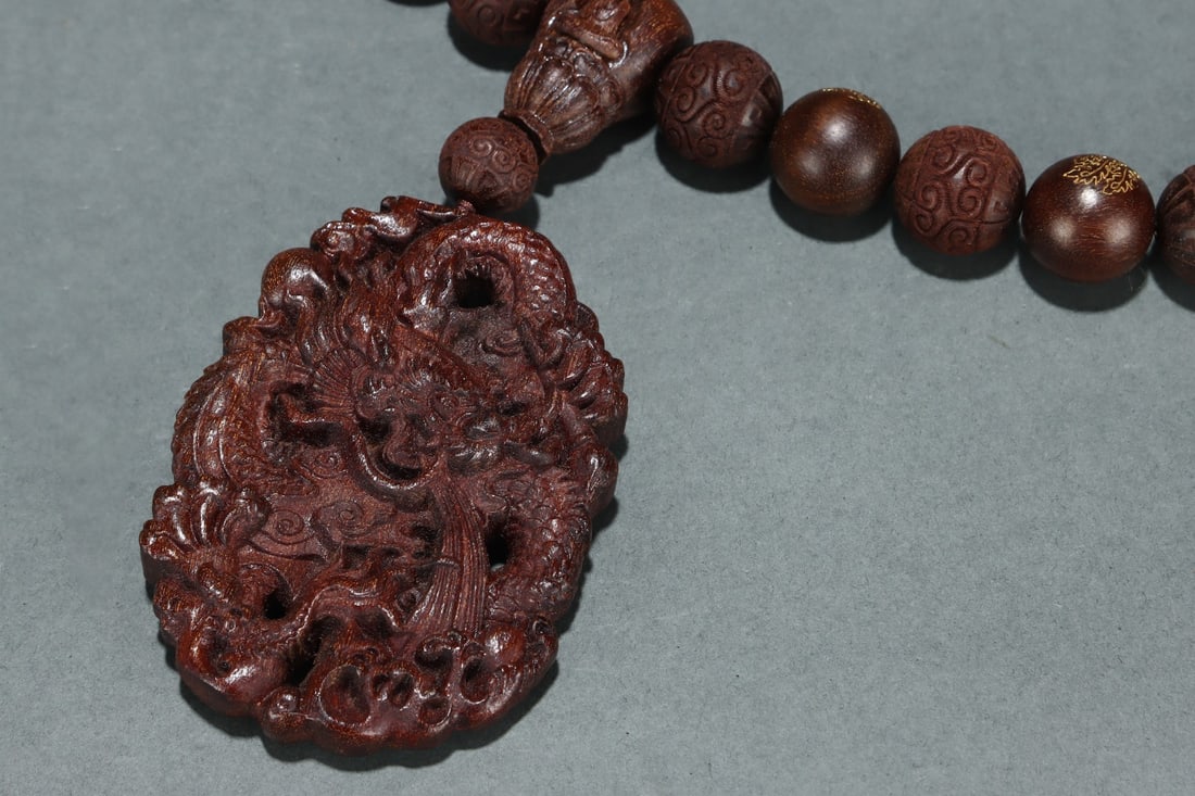 An Exquisite Eaglewood Phoenix Pattern Dragon Pendant - 6