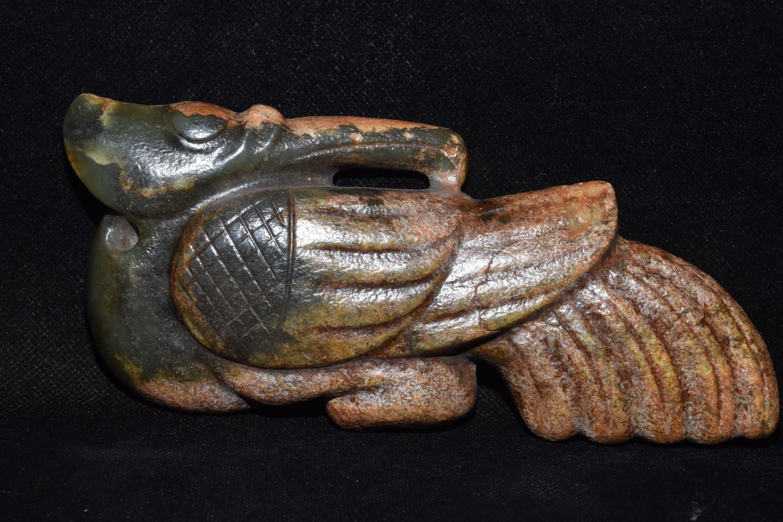 An Exquisite Hemo Jade Bird Ornament: An Exquisite Hemo Jade Bird Ornament,Hongshan Culture,Size:6.7inx3.3in,Weight:360g河磨玉鸟摆件，红山文化，Size:17cmx8.5cm,Weight